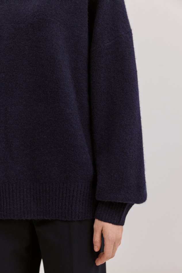 Базовый оверсайз джемпер с высоким воротником Baon B1325540 - 6