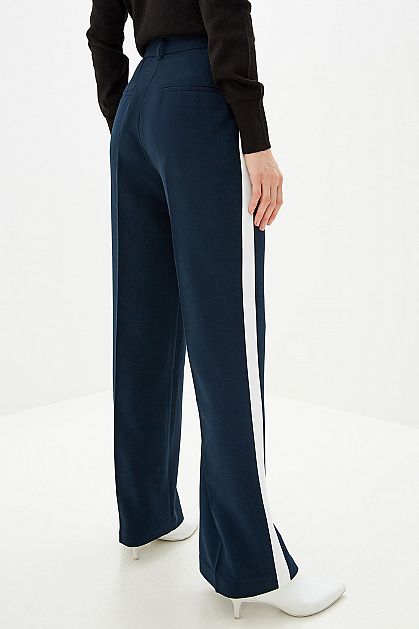 Широкие брюки с лампасами B299527