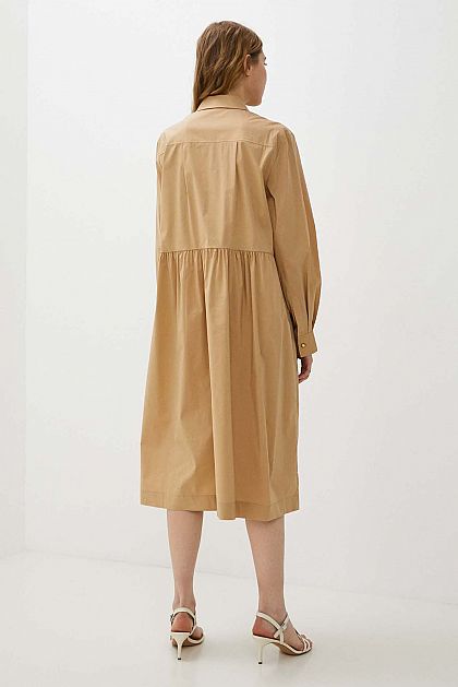 Свободное платье-рубашка B4522008