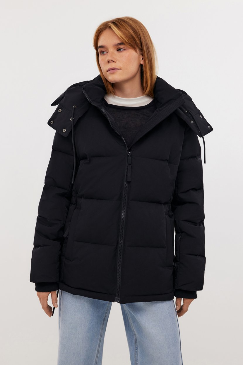 Укороченный пуховик с капюшоном L черный 14999₽