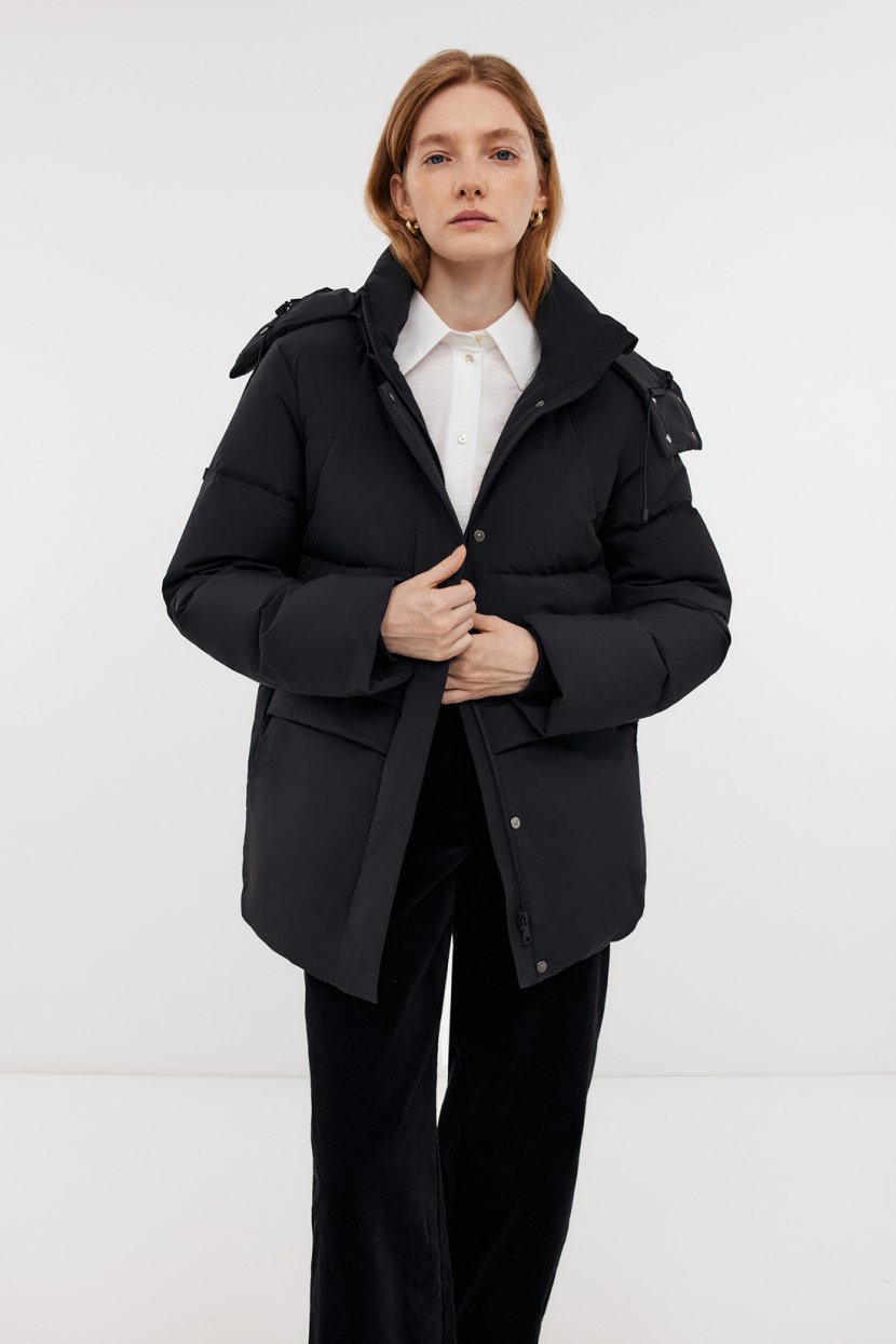 Пуховик прямого силуэта 23999₽