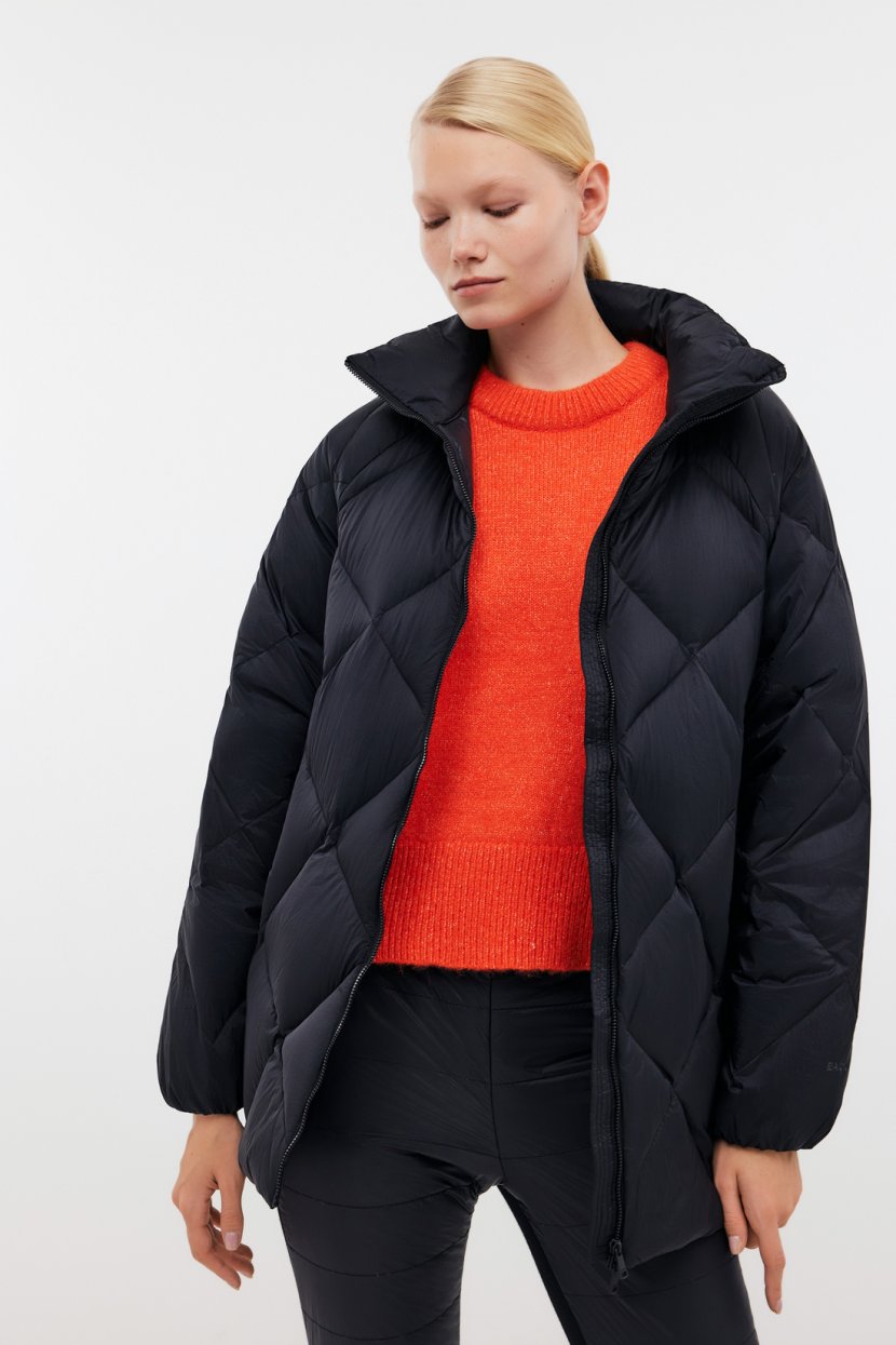 Облегченный пуховик оверсайз 15999₽