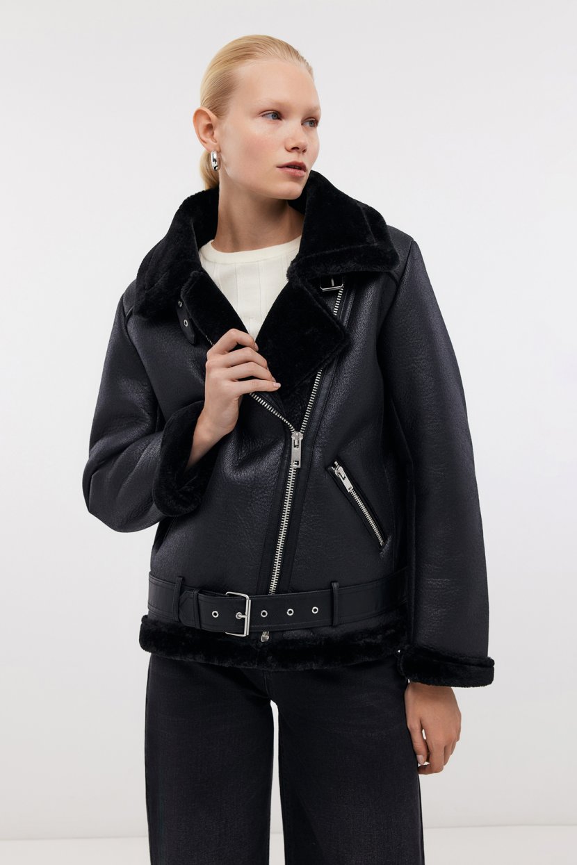 Женская куртка из двухслойного дублированного материала 8499₽