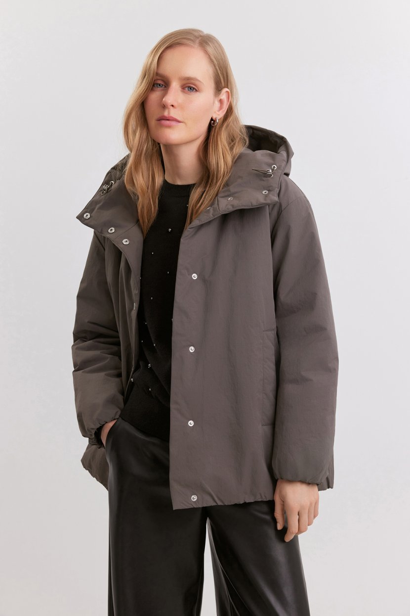 Куртка с капюшоном с регулировкой