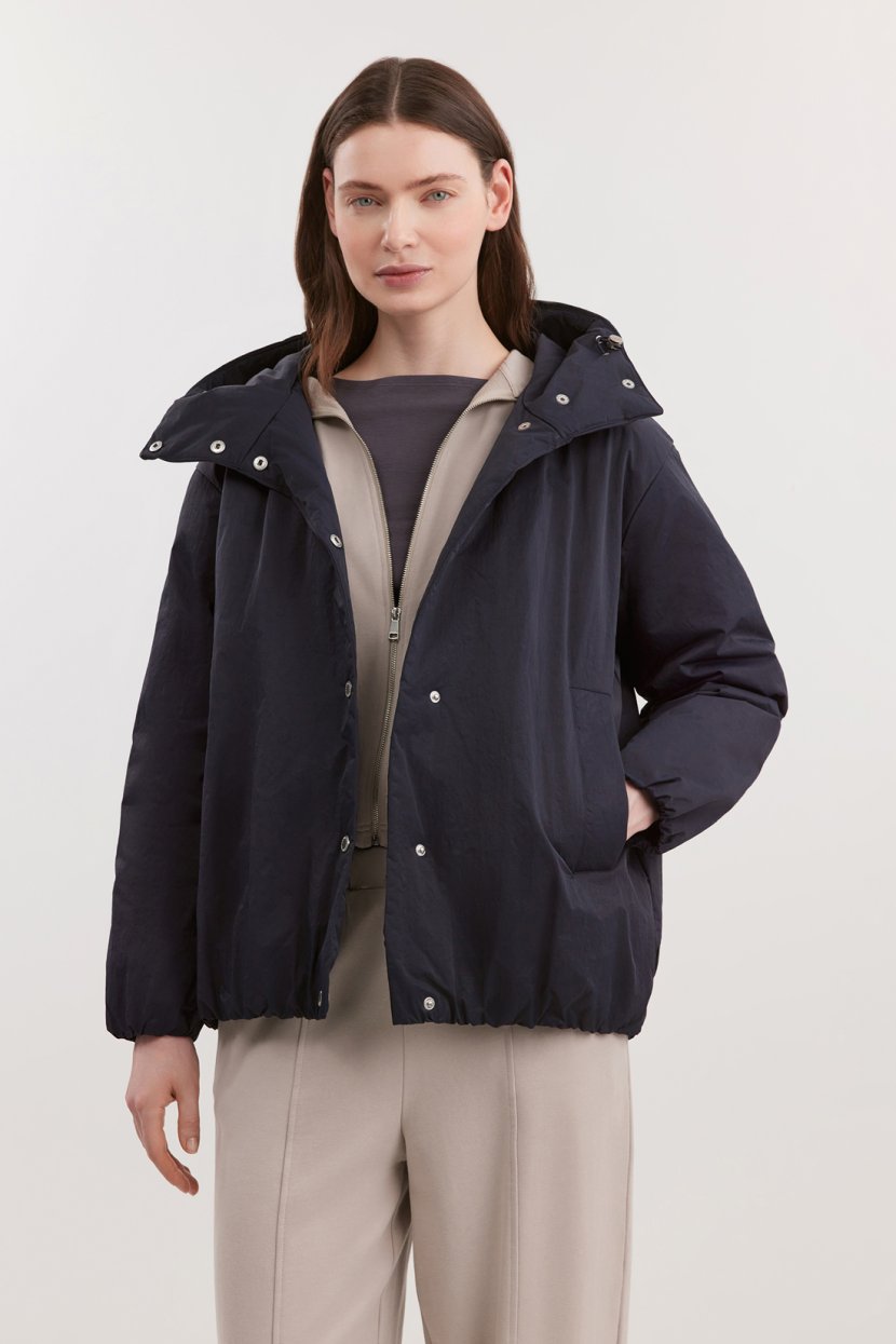 Куртка с капюшоном с регулировкой 17599₽