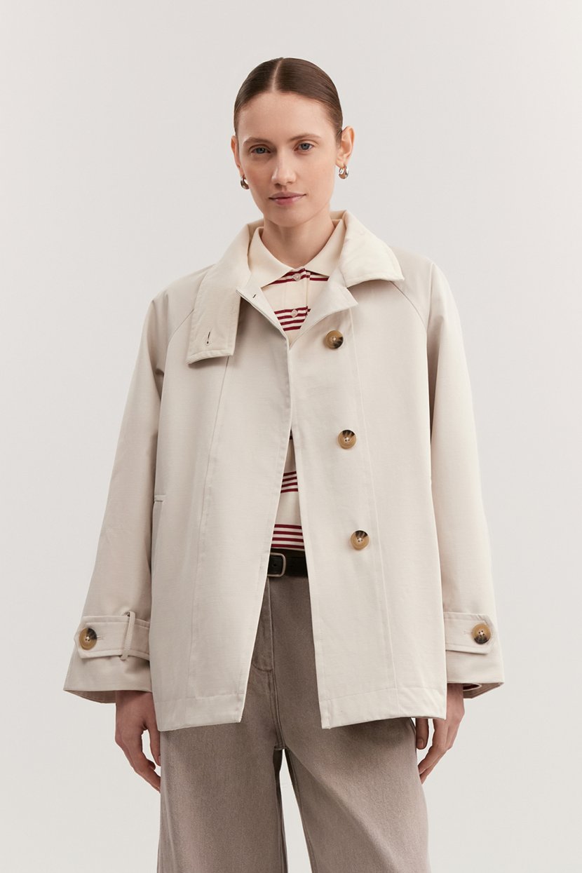 Ветровка А-силуэта с воротником-стойкой 14299₽