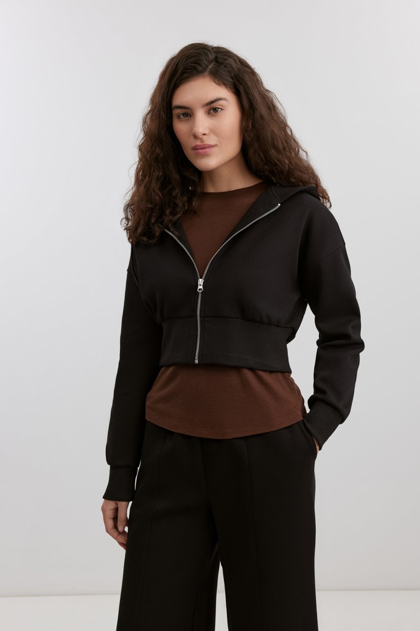 Толстовка на молнии с капюшоном 7299₽