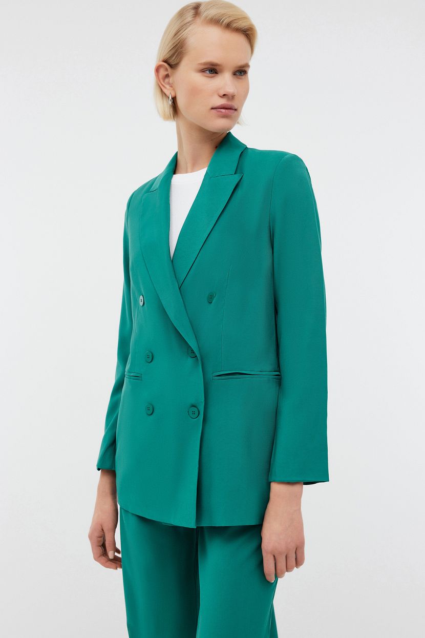 Удлиненный двубортный жакет прямого кроя