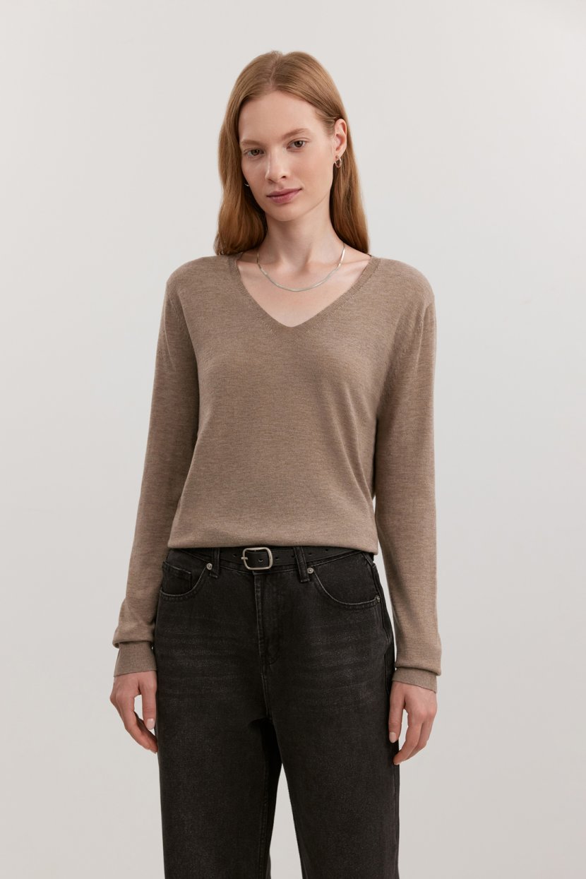 Джемпер из смесовой пряжи с добавлением шерсти 3499₽