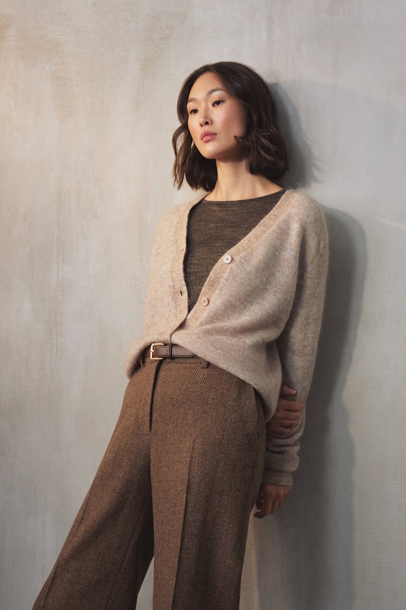 Кардиган с высоким содержанием мохера и шерсти 7699₽