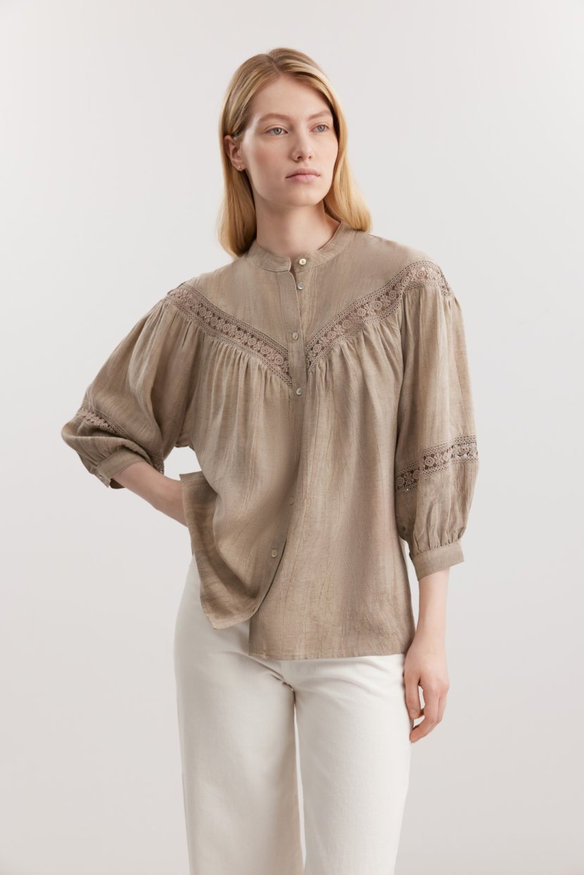 Однотонная блузка в стиле бохо из вискозы и льна