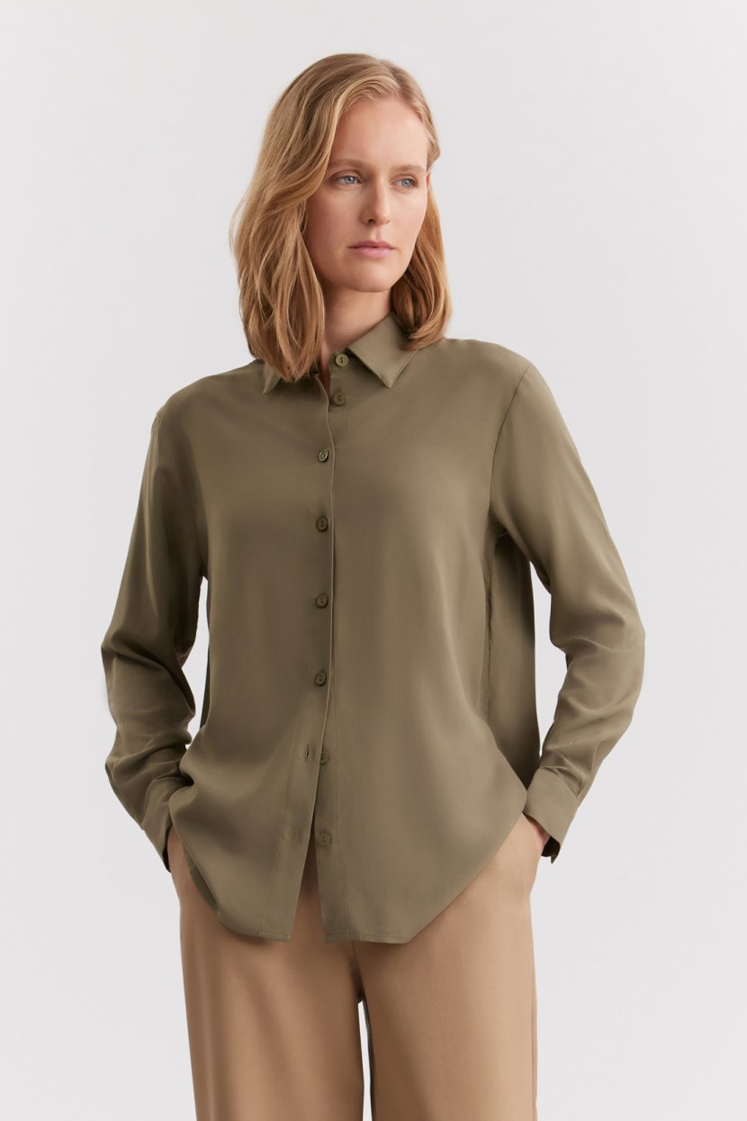 Блузка из бархатистой 100 вискозы L зеленый 3199₽