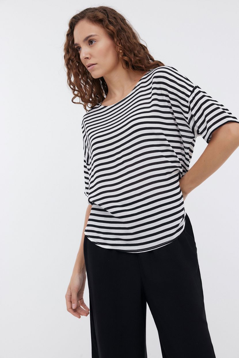Блузка в бретонскую полоску из вискозы M черный 2635₽
