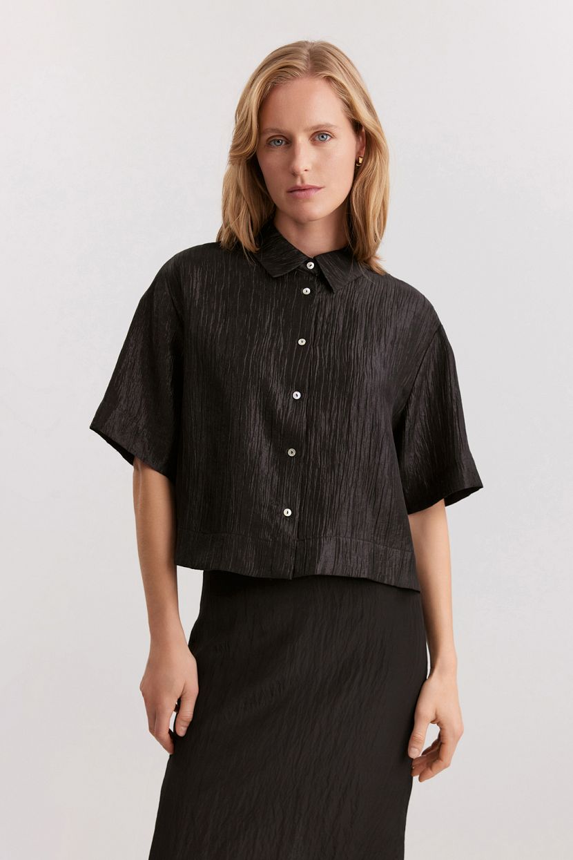 Блузка из смесовой глянцевой вискозы с мятым эффектом 2639₽