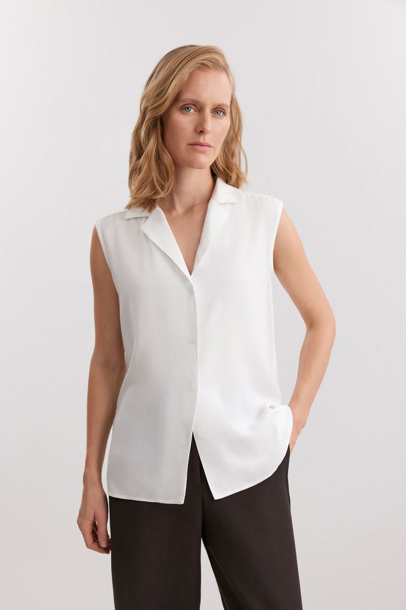 Блузка из 100 бархатистой вискозы L белый 2239₽