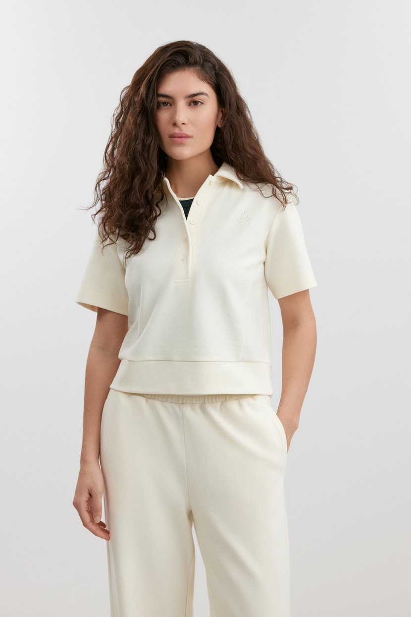 Трикотажное поло с вышивкой 4999₽