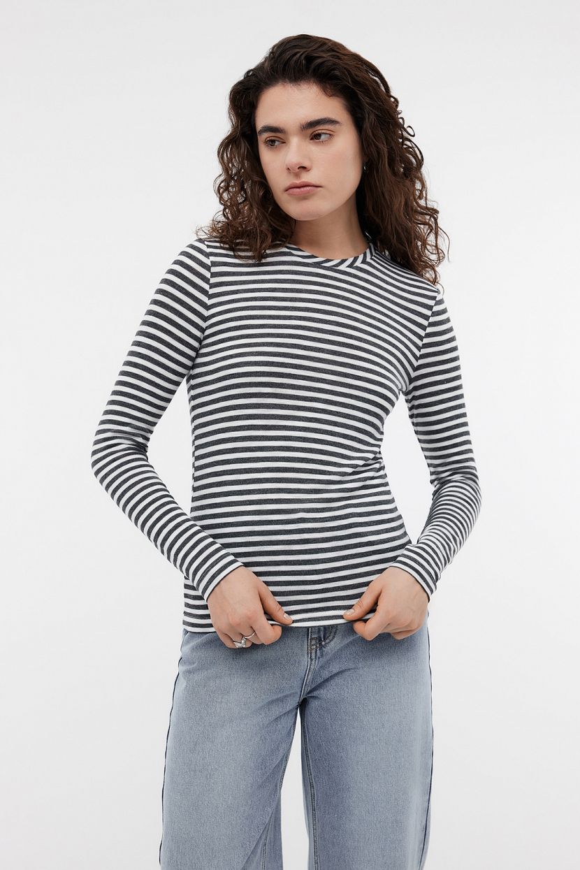 Лонгслив из вискозы оверсайз