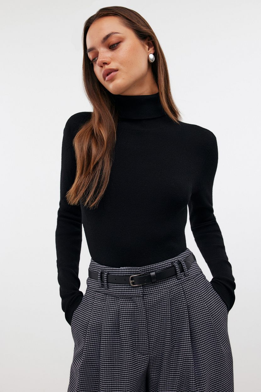 Водолазка из смесовой пряжи с шерстью