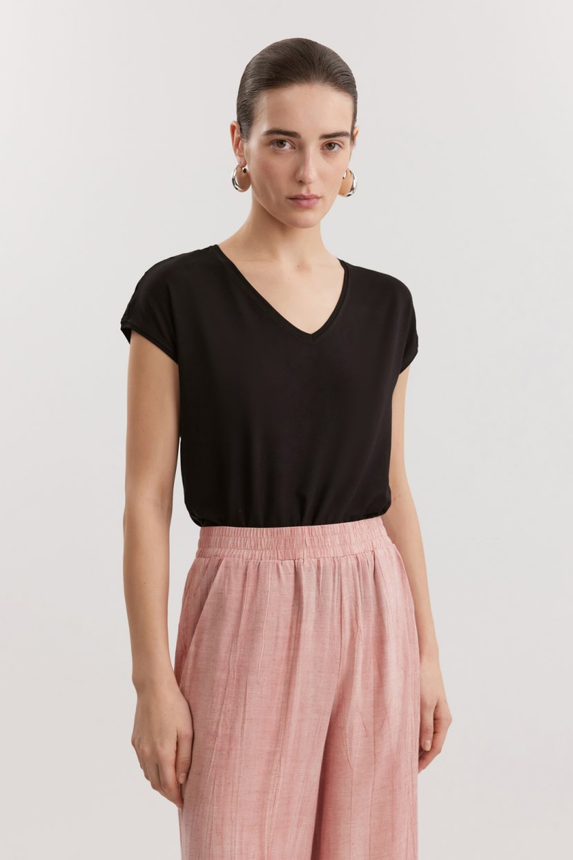 Футболка из вискозы