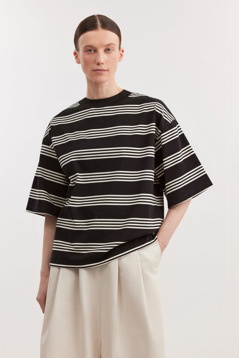 Футболка из хлопка в полоску 3999₽