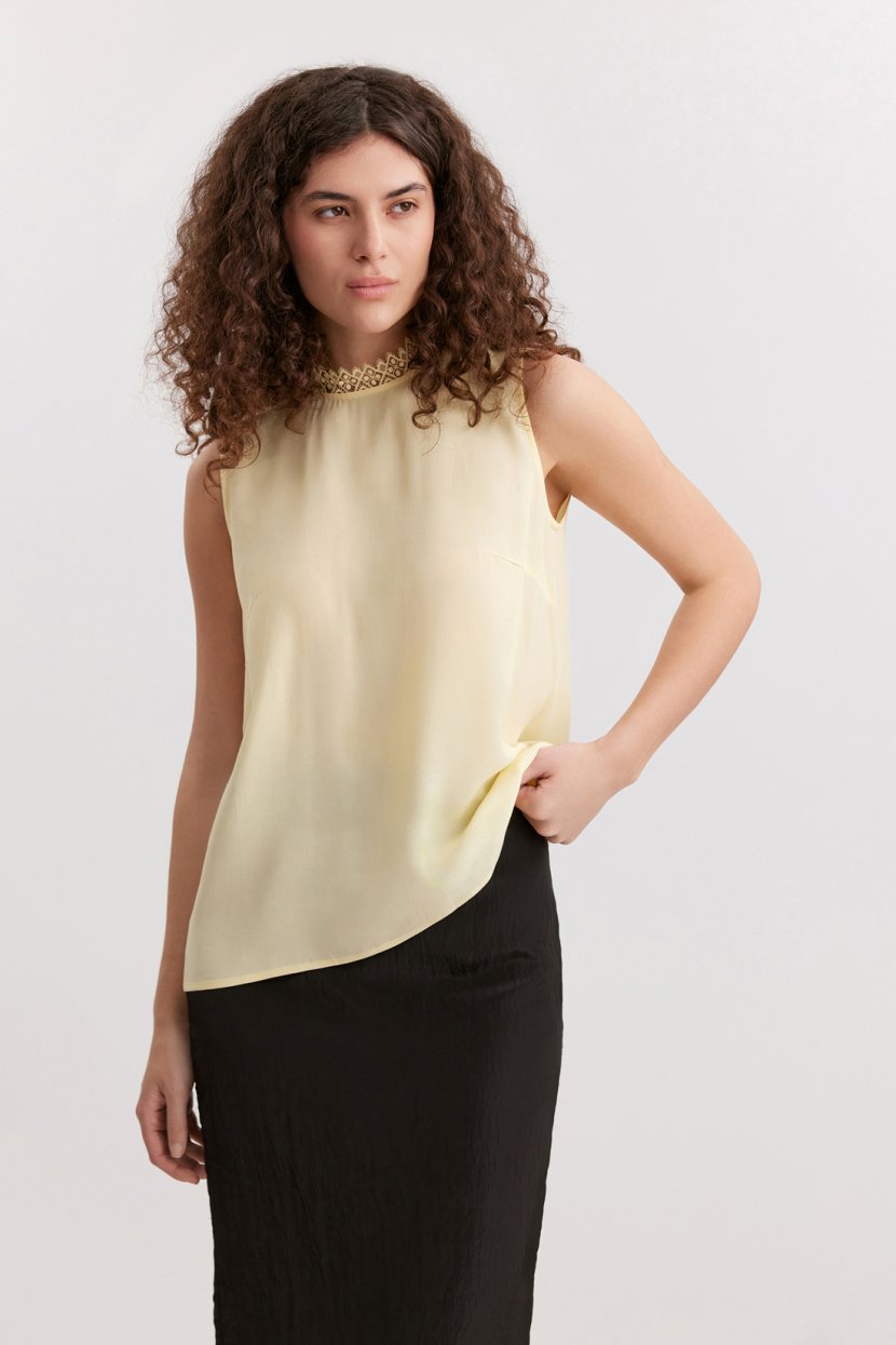 Топ L желтый 5599₽