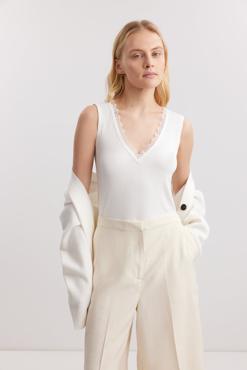 Топ из смесового трикотажа в рубчик