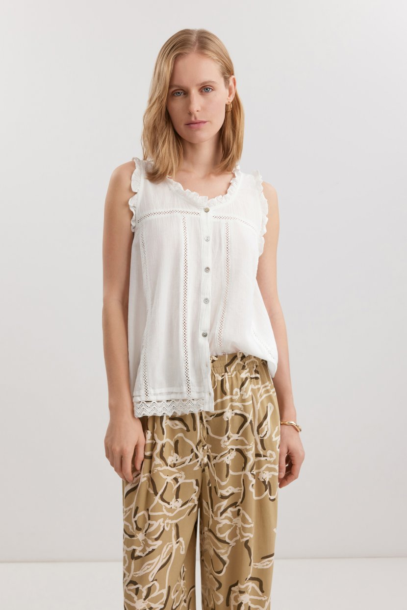 Топ из 100 хлопкового батиста L белый 3199₽