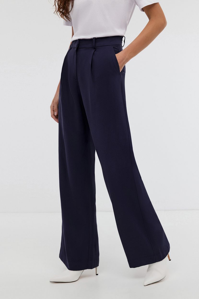 Прямые брюки из вискозы с карманами L синий 2295₽