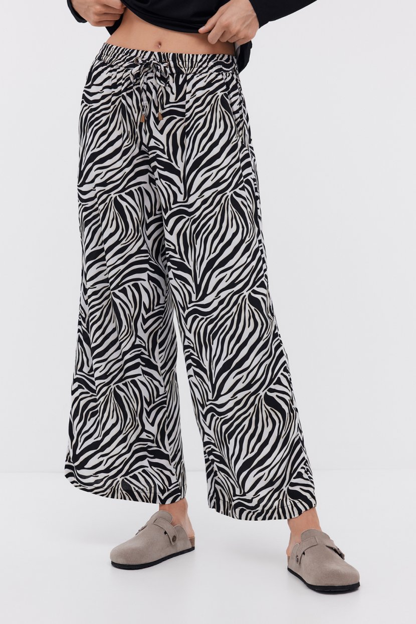 Брюки палаццо из вискозы с высокой посадкой S белый 2999₽