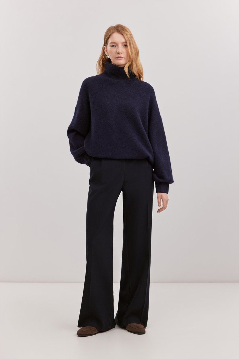 Классические теплые прямые брюки 6299₽