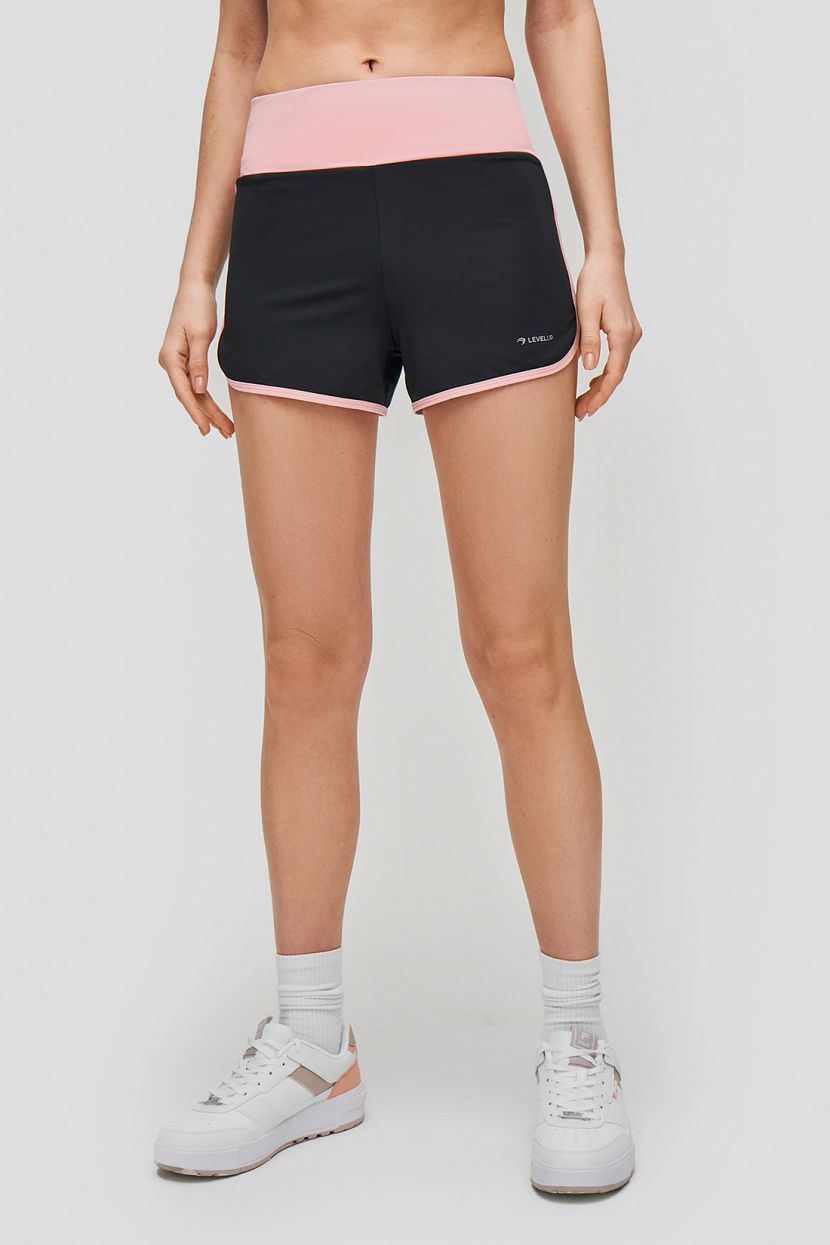 Спортивные шорты M черный 2599₽