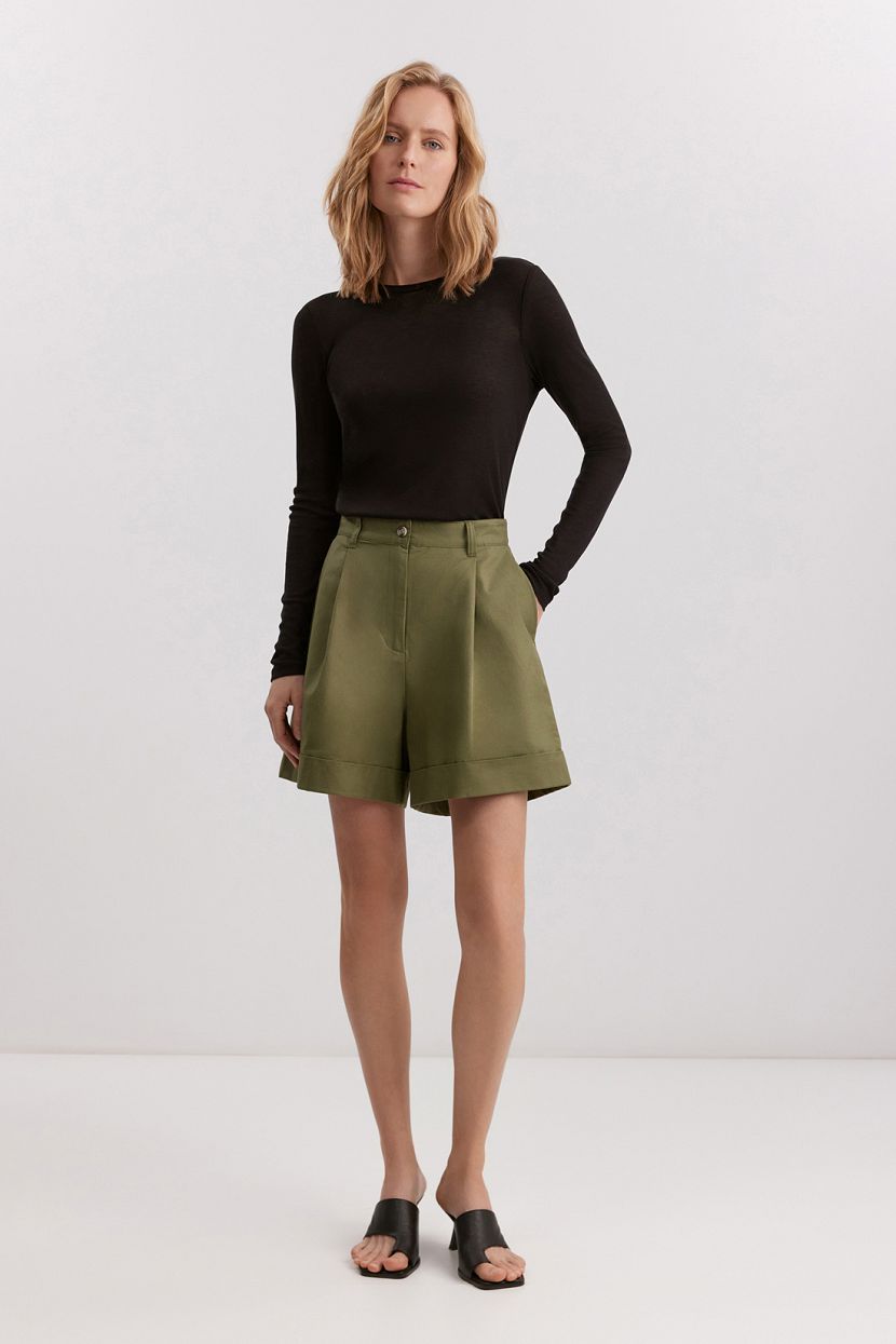 Шорты из хлопка и льна L зеленый 5230₽