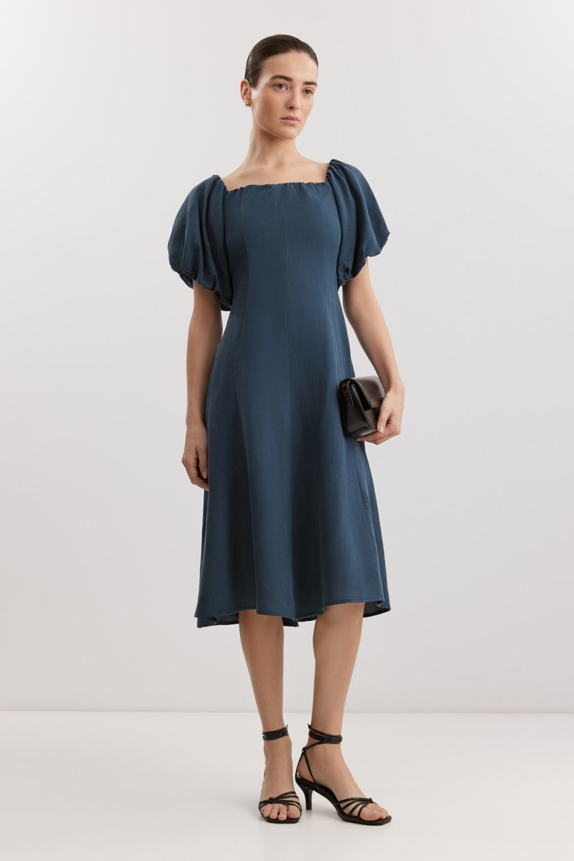 Платье из вискозы и льна