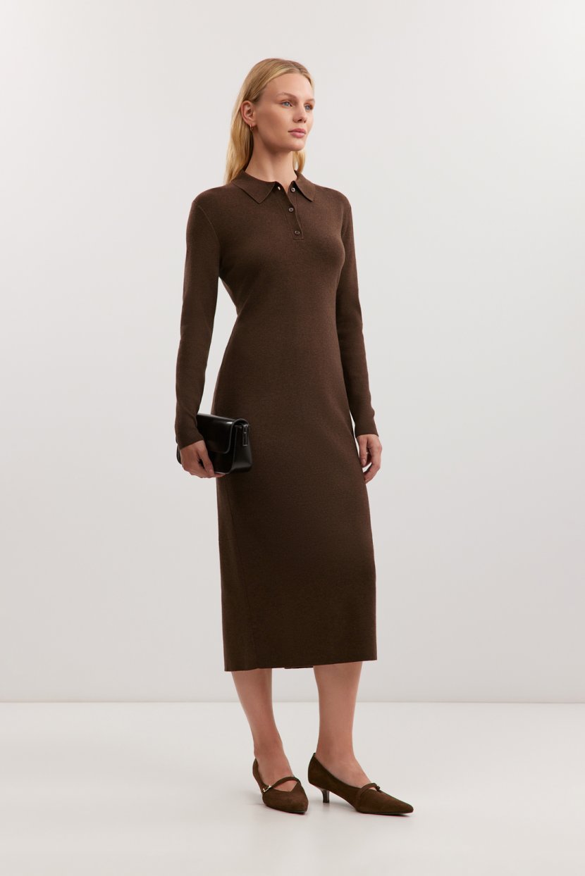 Теплое платье-поло с длинным рукавом 6299₽