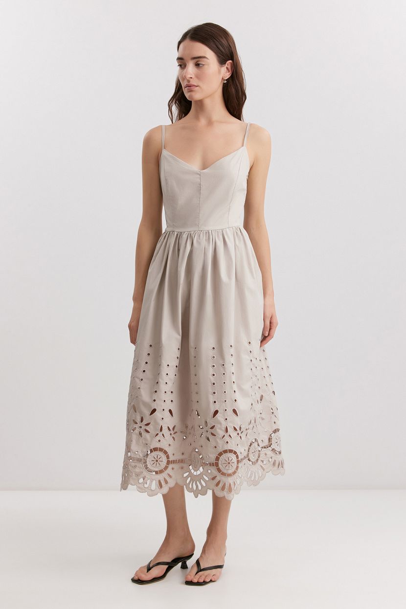 Сарафан L бежевый 18999₽