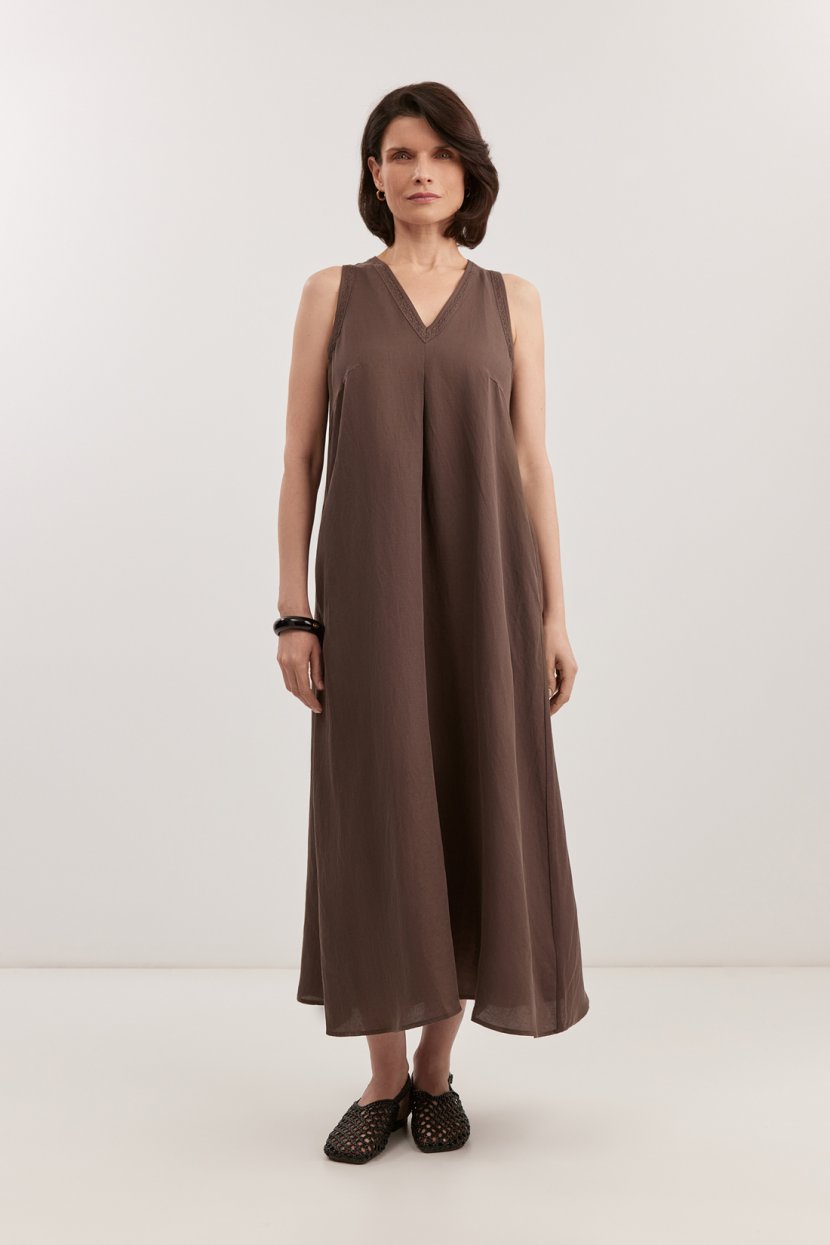 Сарафан миди из льна и лиоцелла с кружевными вставками 10999₽