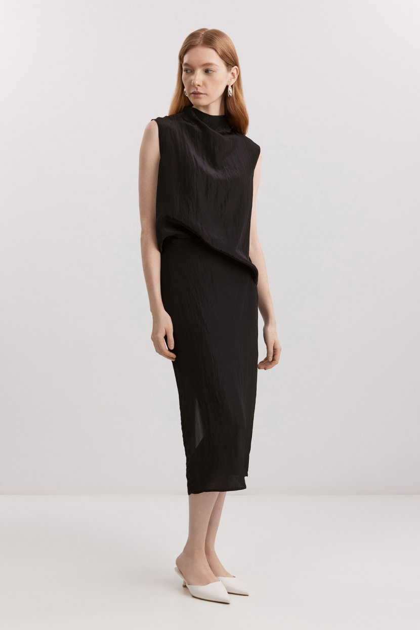 Юбка из вискозы с переливающимся эффектом L черный 3999₽