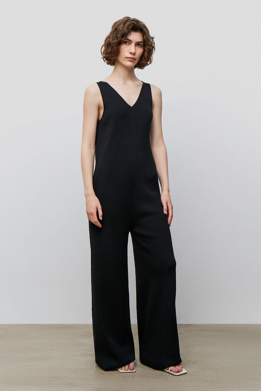 Комбинезон L черный 3449₽