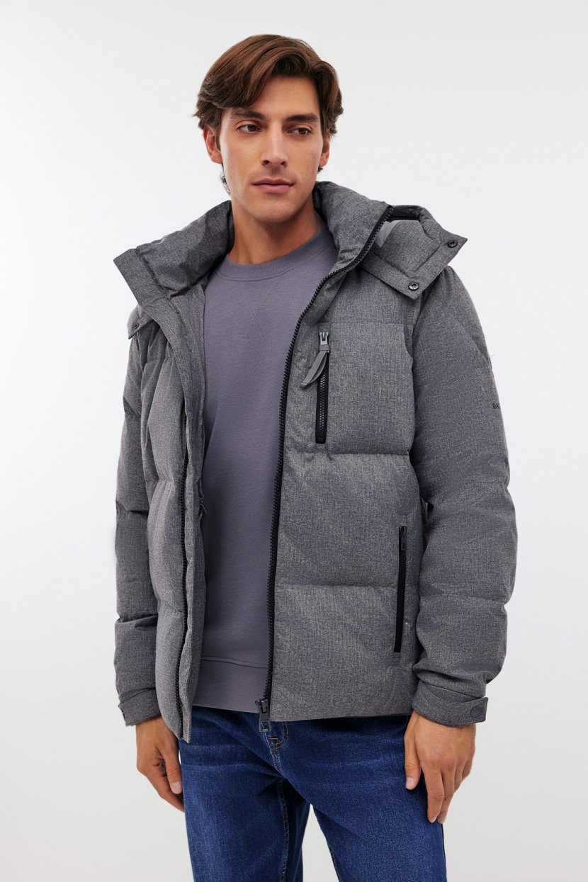 Пуховик с капюшоном и воротником-стойкой