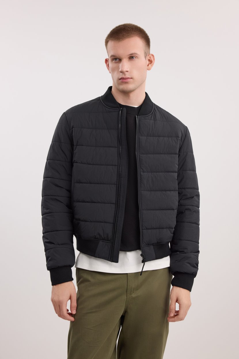 Куртка-бомбер с воротником-стойкой 15399₽