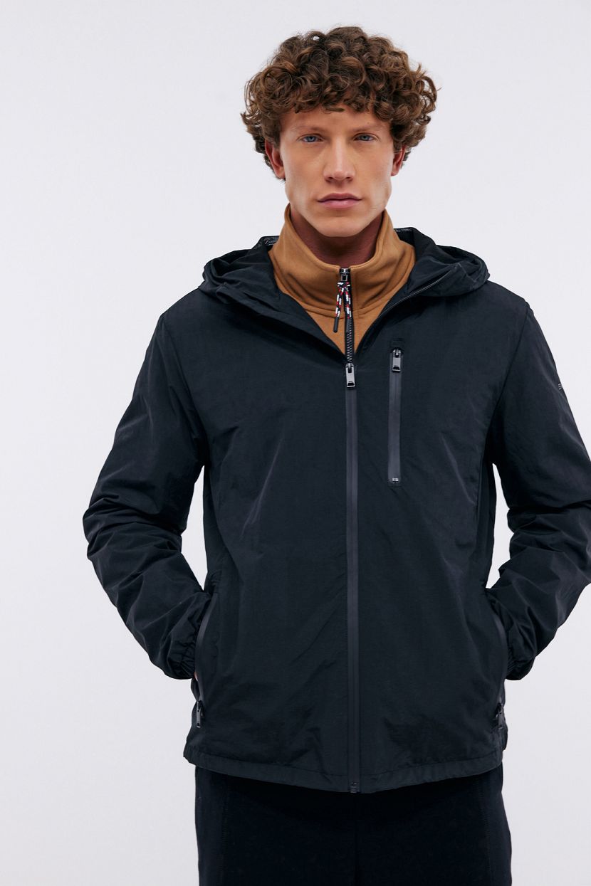 Однотонная мужская куртка-ветровка с капюшоном (арт. BAON B6024002), размер L, цвет черный