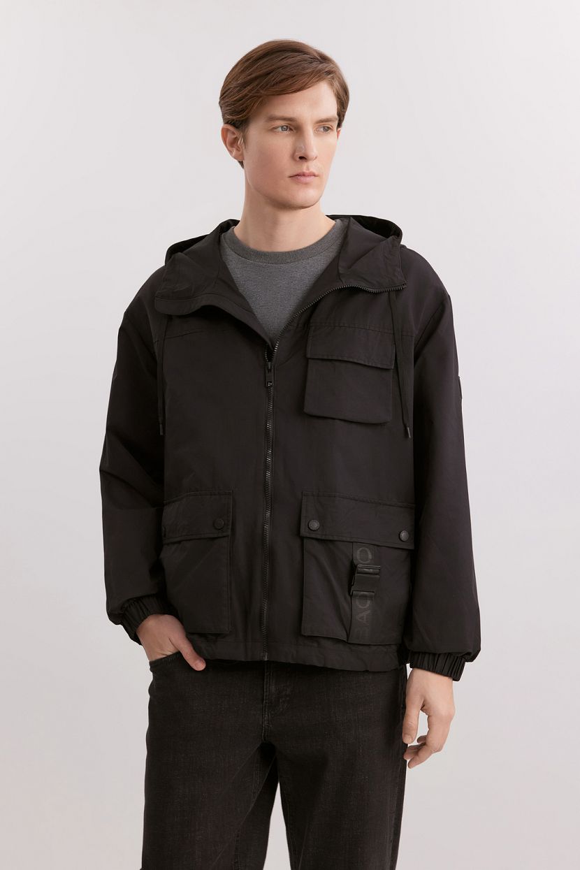 Ветровка из ткани с содержанием хлопка