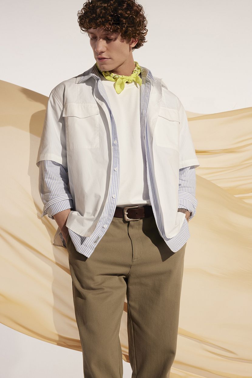 Рубашка с коротким рукавом и накладными карманами (арт. BAON B6824009), размер L, цвет белый