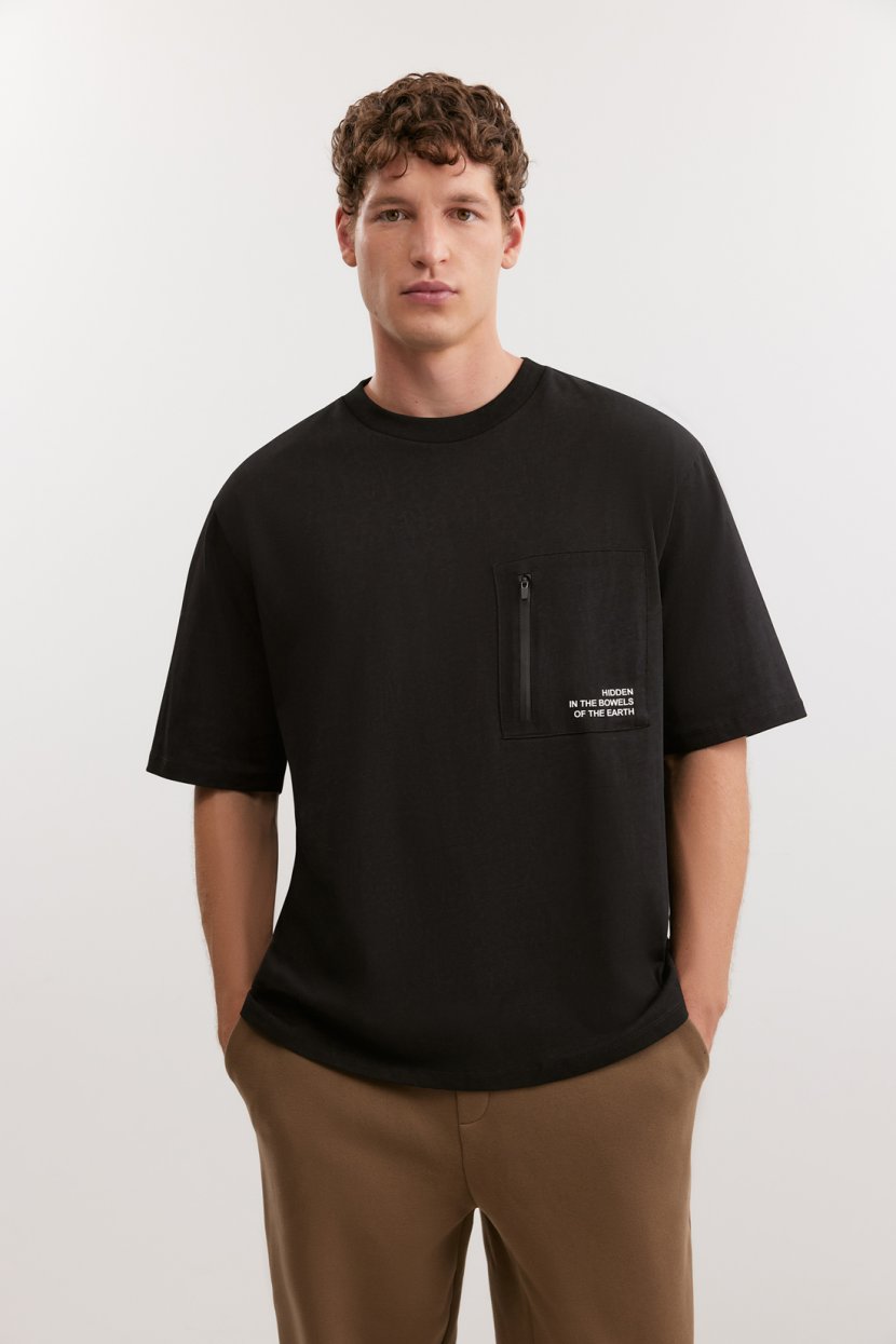 Футболка из 100% хлопкового трикотажа