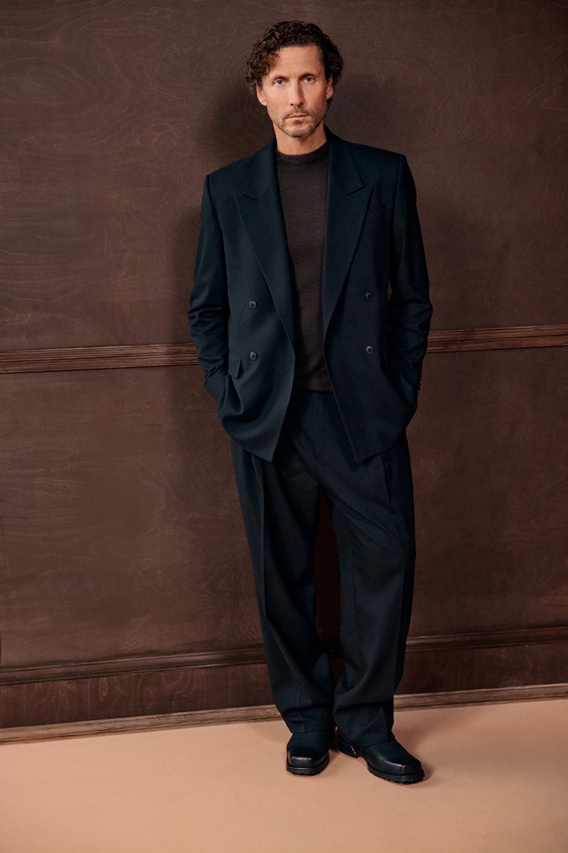 Брюки из шерсти и вискозы 10499₽