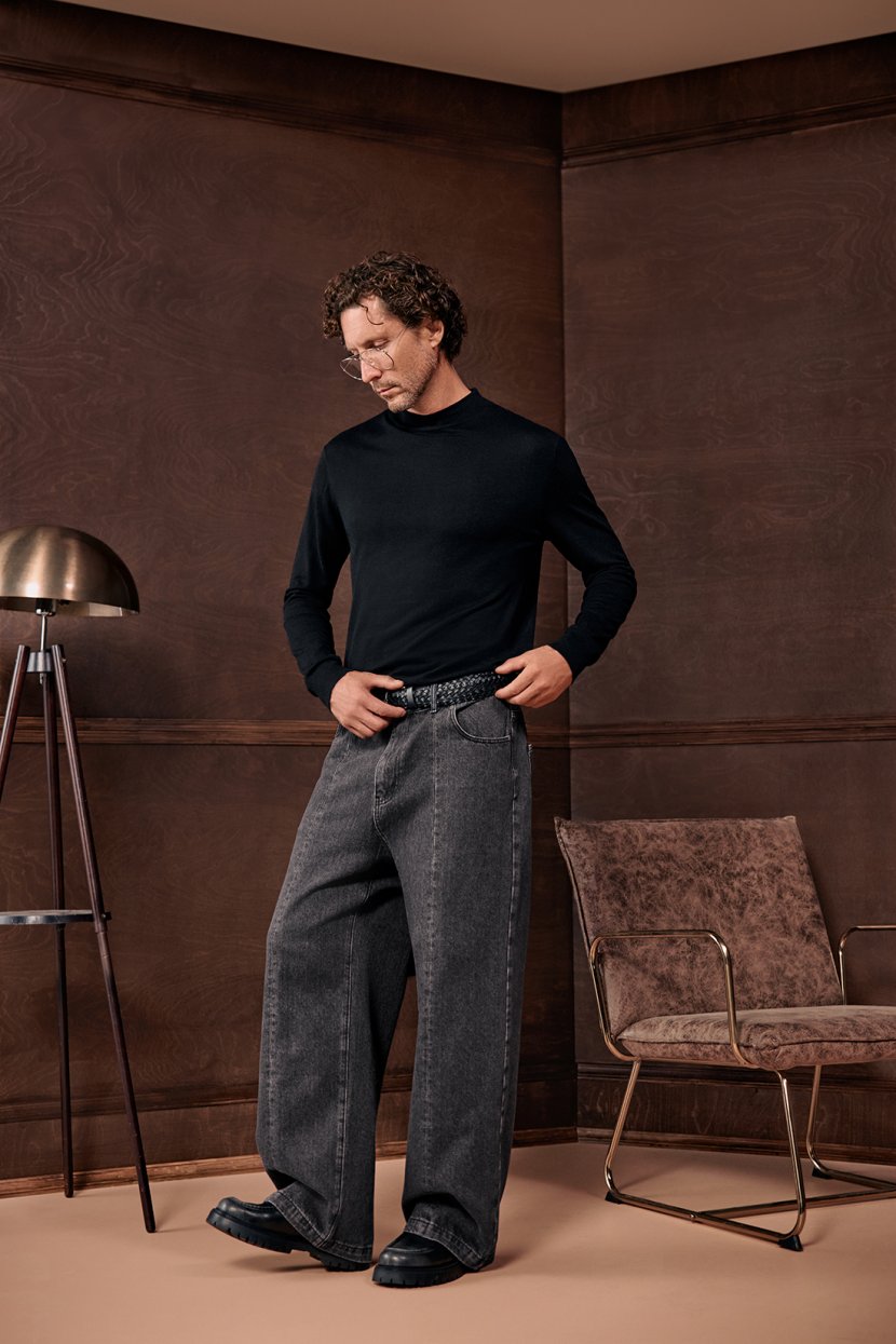 Прямые джинсы из смесового денима 7999₽