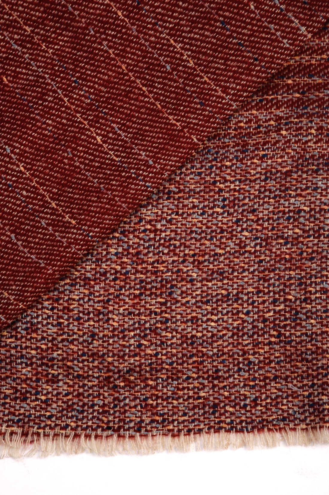 Красный твидовый шарф (арт. baon B358509), размер Без/раз, цвет maroon#804145 Красный твидовый шарф (арт. baon B358509) - фото 2