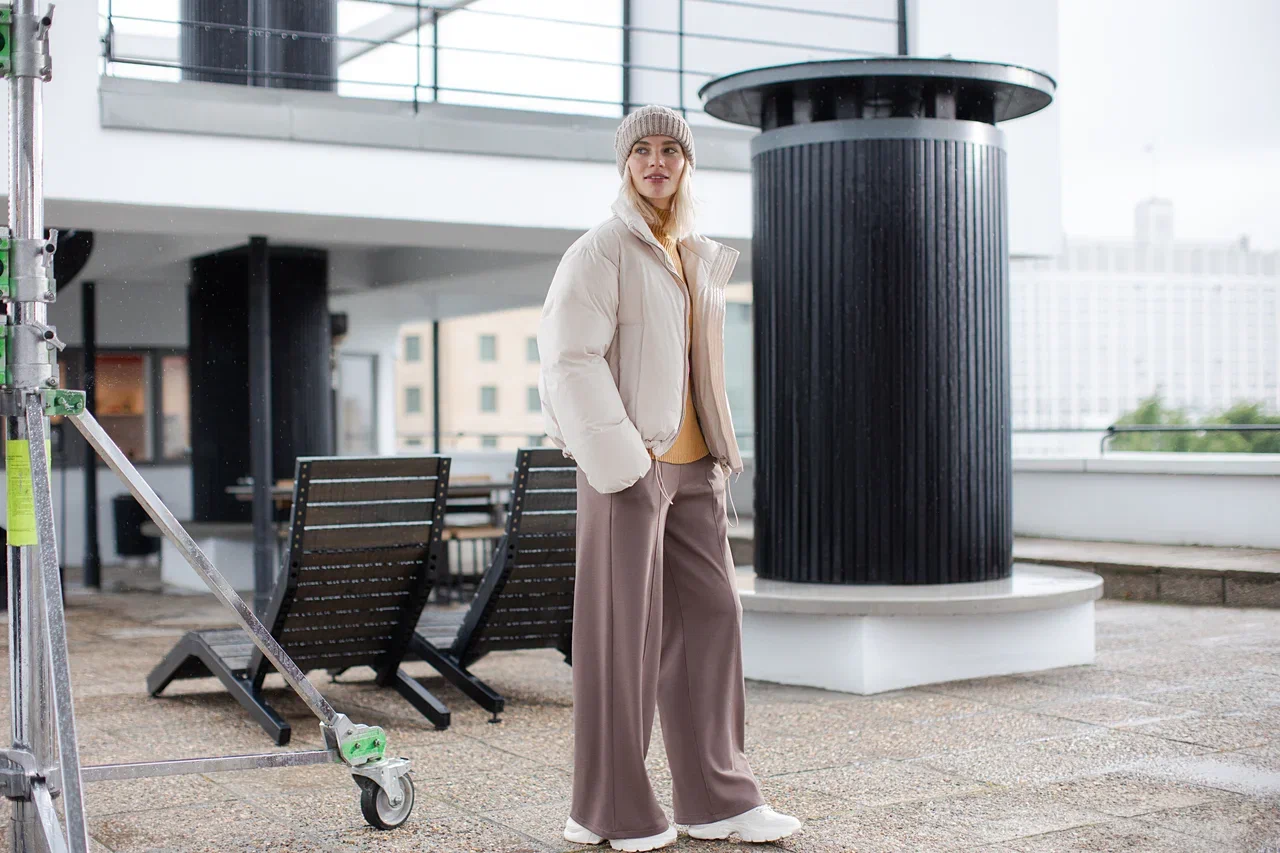 С чем носить широкие брюки — инструкция от BAON с фото